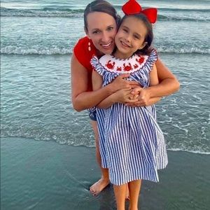 BOUTIQUE SMOCKED CRAB DRESS size 5  Red, White, and Blue